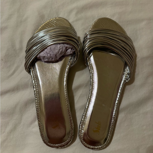 Sandals bundle - Picture 5 of 5